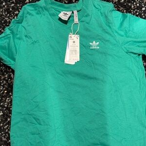 (NWT)Mint green Adidas Essential Tee